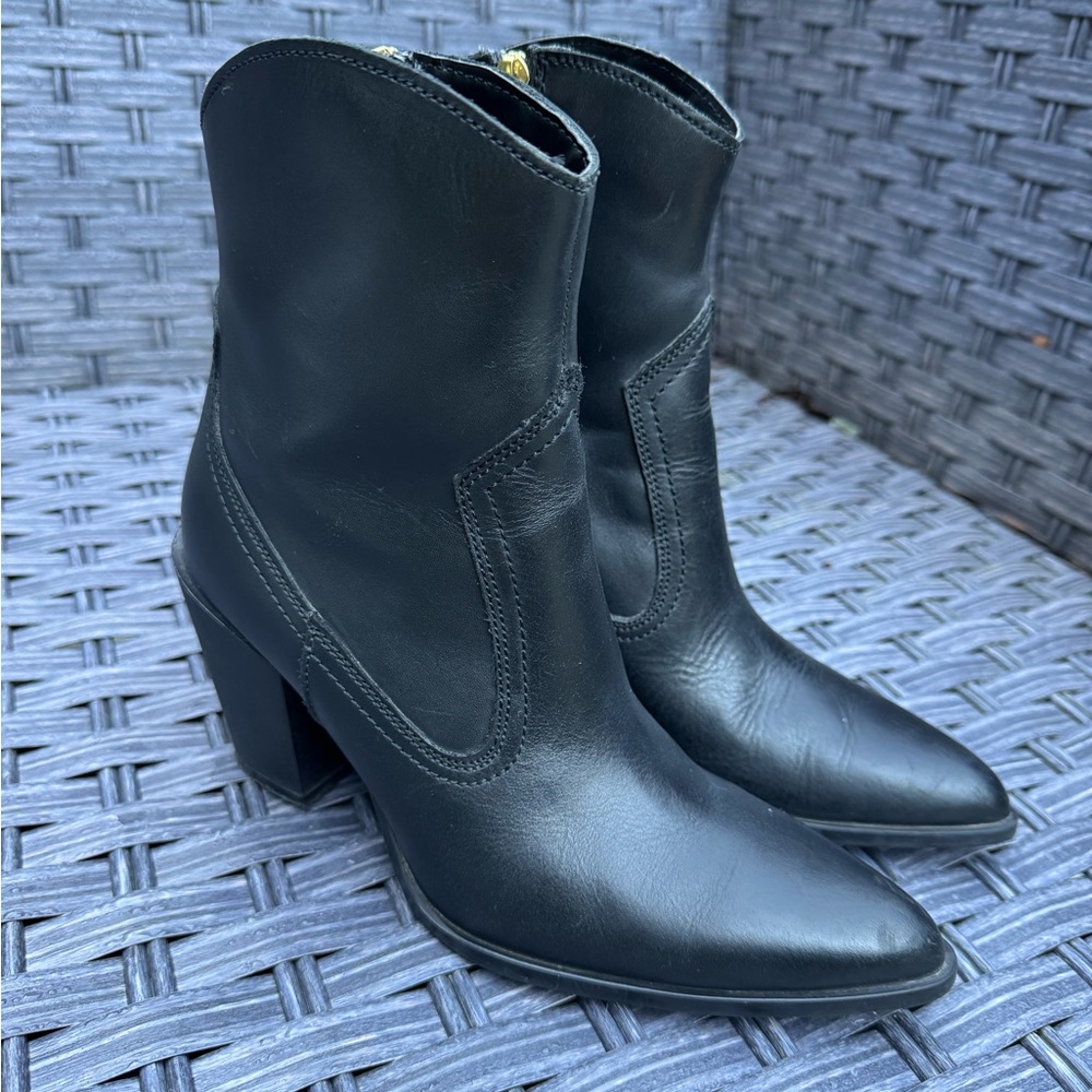 MANGO Cowboy-style Leather Ankle Boots